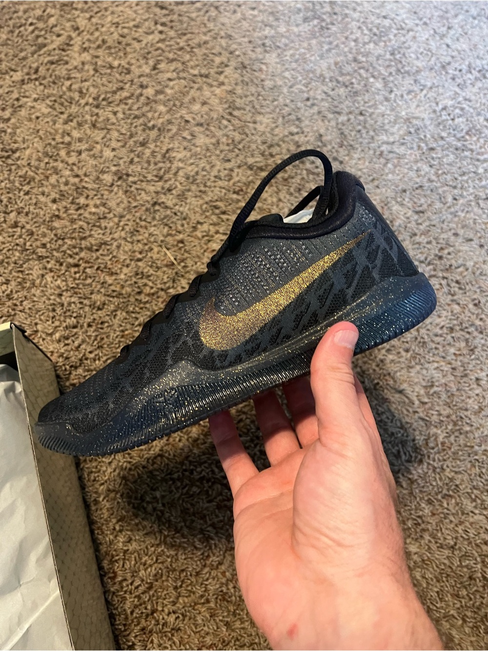 Mens nike mamba rage (908972 099) no box size 7.5